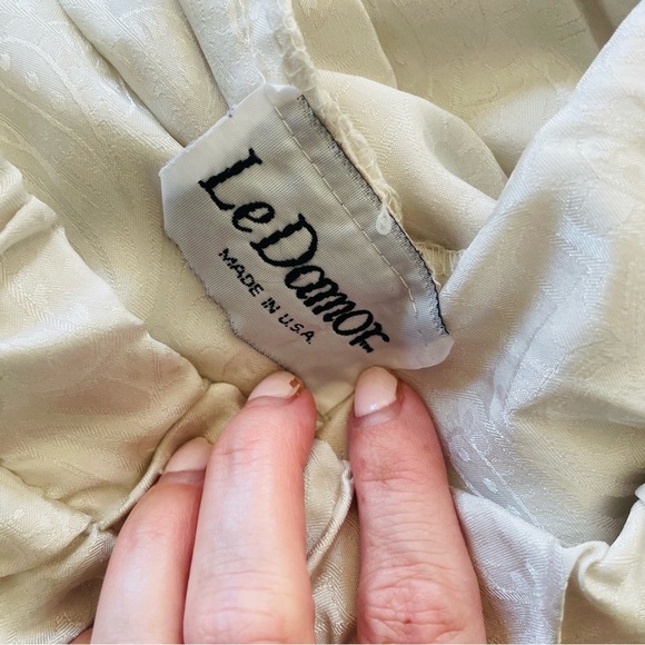 Le Damor Vintage White Pleated Skirt Size S - Picture 4 of 7